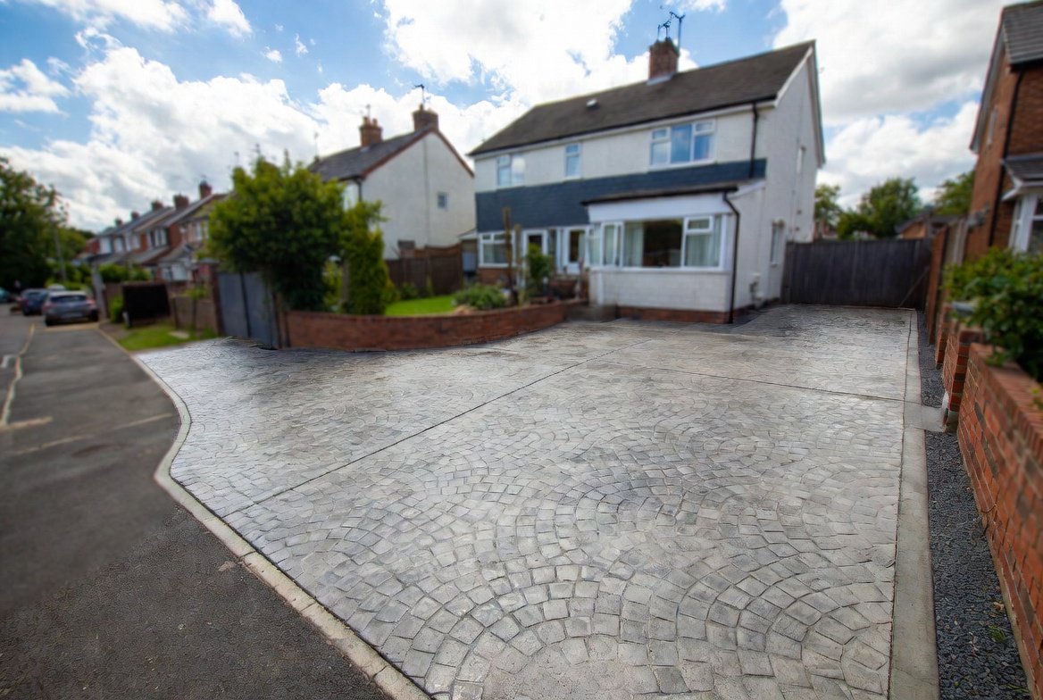 Construction Company in Croydon-Concrete Work in Croydon